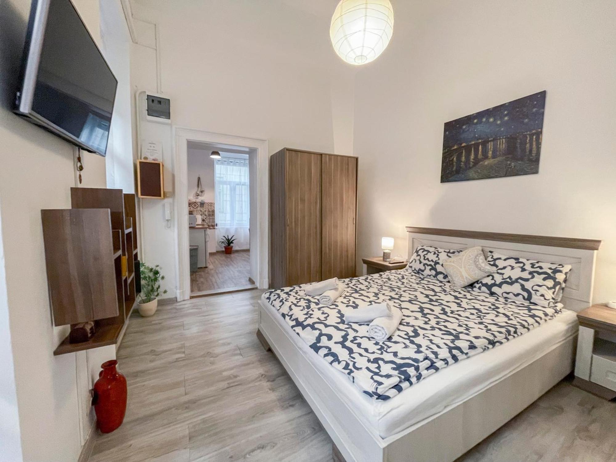 Free Parking, Downtown Apartment Near New York Cafe บูดาเปสต์ ภายนอก รูปภาพ