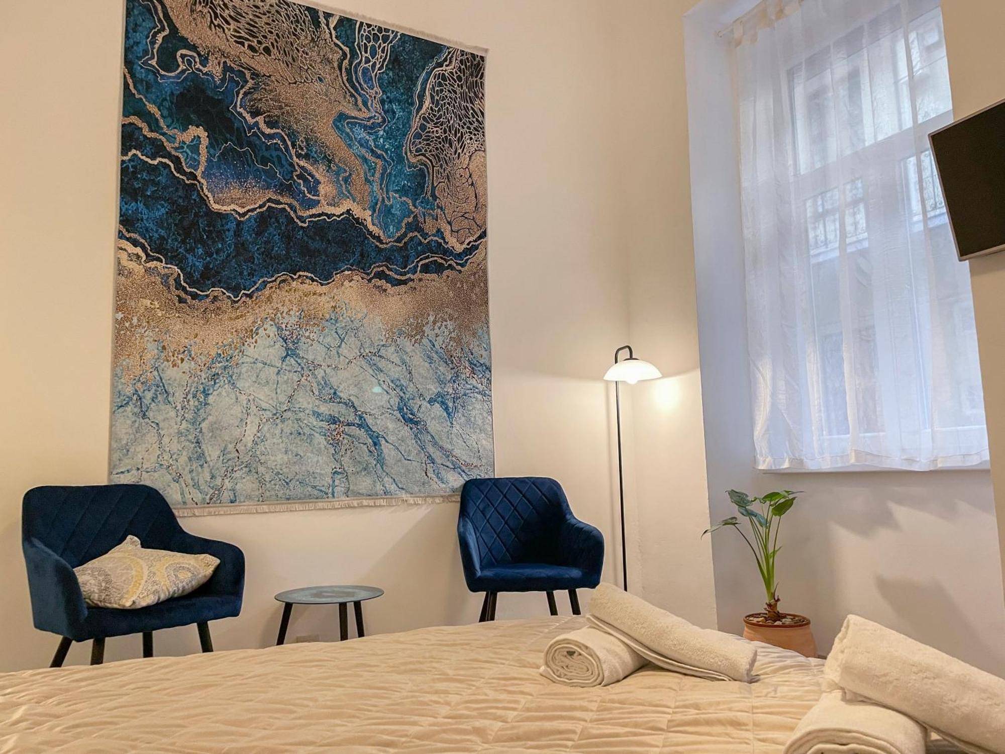 Free Parking, Downtown Apartment Near New York Cafe บูดาเปสต์ ภายนอก รูปภาพ